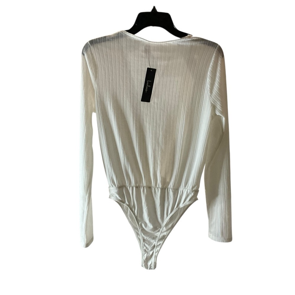 Lulu's White Textured Bodysuit - Picture 4 of 8